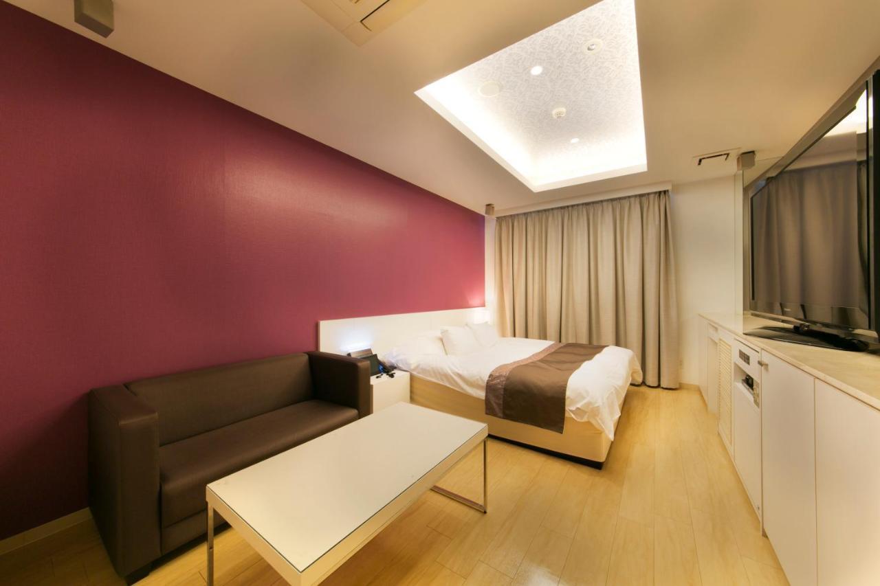 Hotel Lotus Toyonaka (Adults Only) Exterior photo