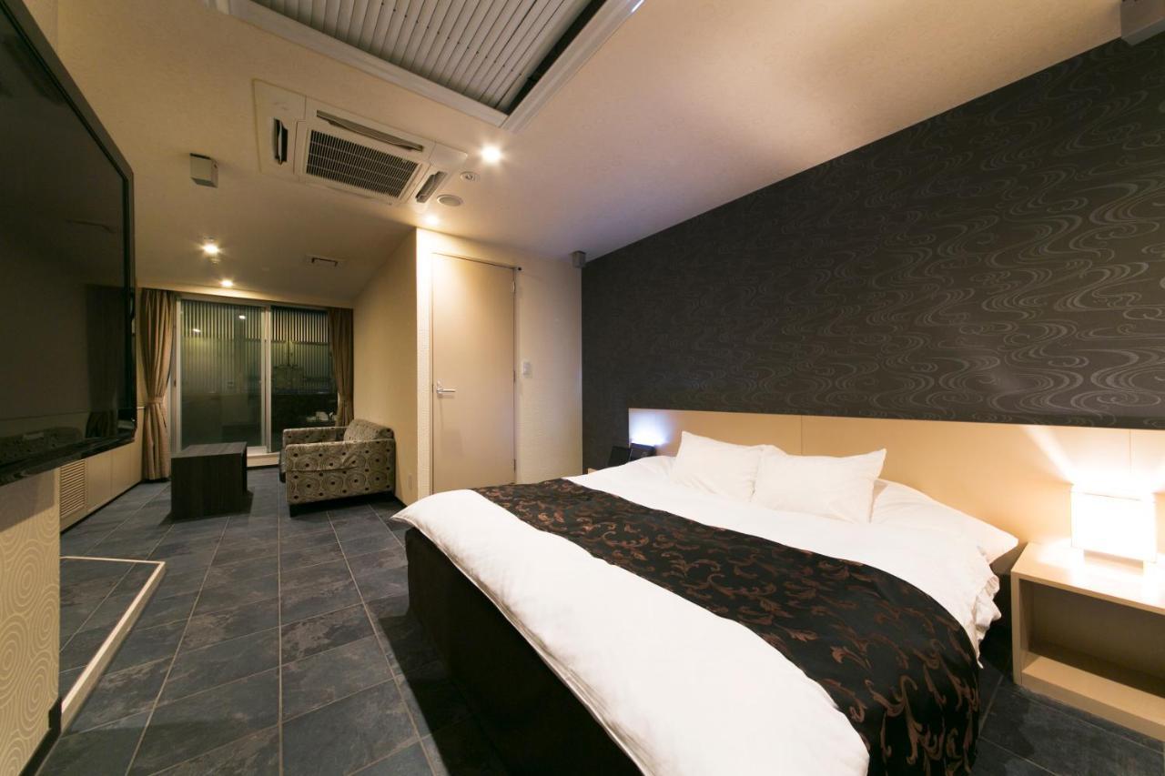 Hotel Lotus Toyonaka (Adults Only) Exterior photo
