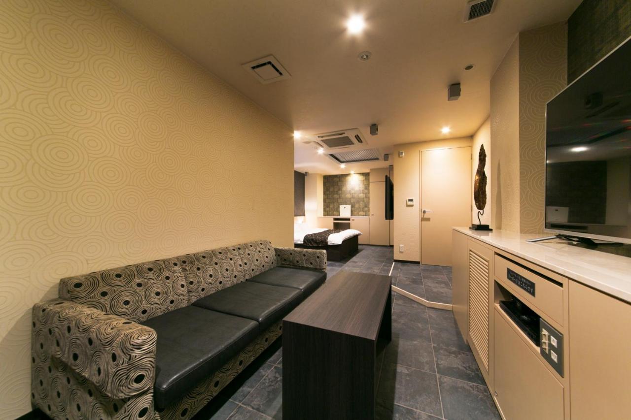 Hotel Lotus Toyonaka (Adults Only) Exterior photo