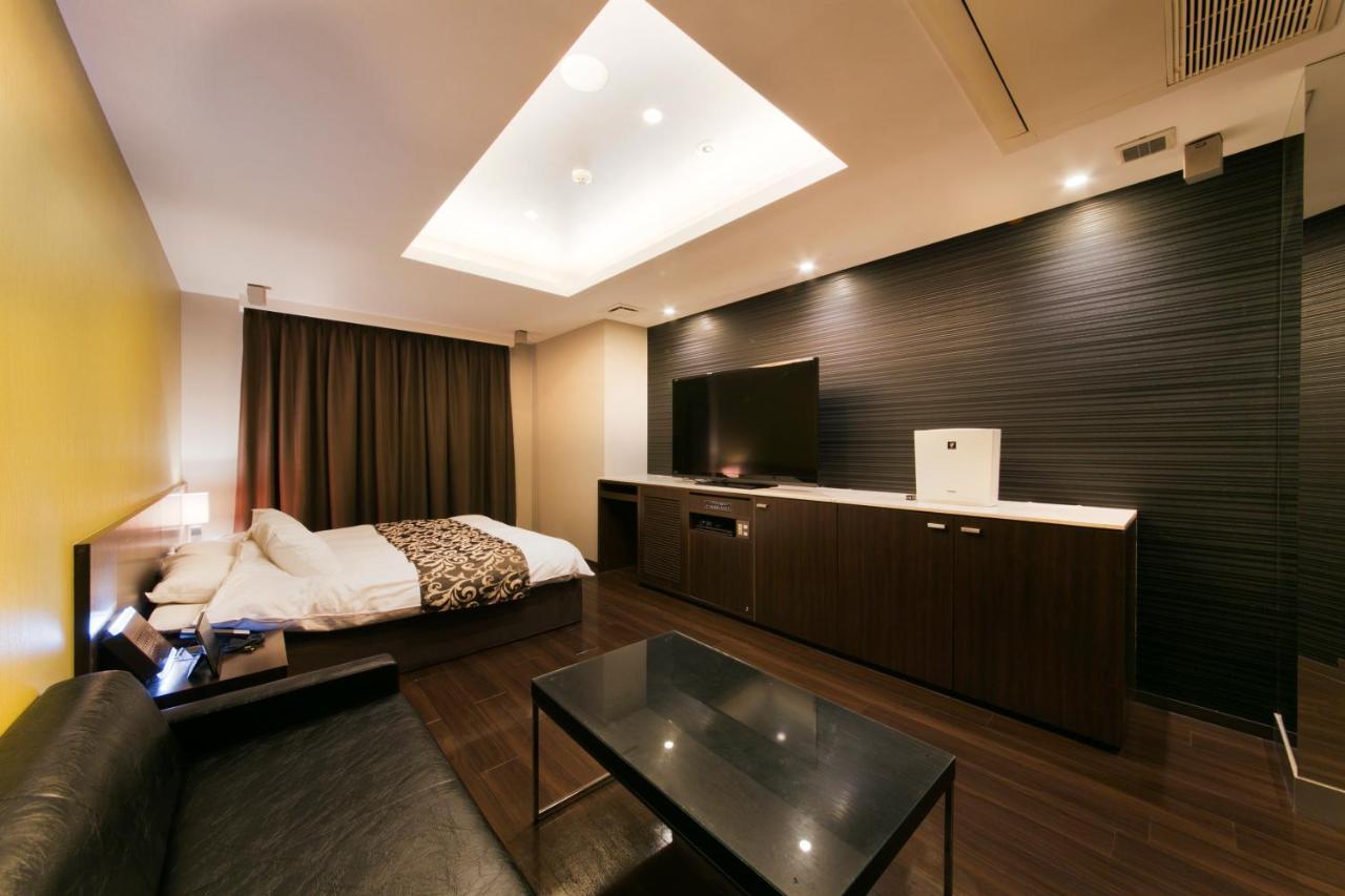 Hotel Lotus Toyonaka (Adults Only) Exterior photo